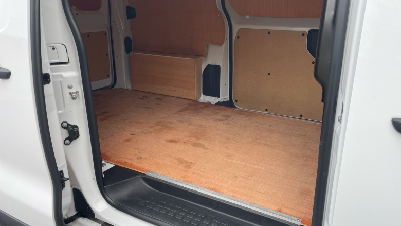 Vauxhall Vivaro L1 Diesel 1.5 Turbo D 120 Prime H1 Van